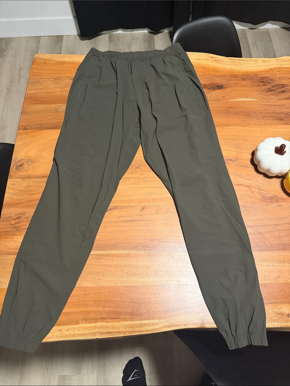 Men’s Lululemon Surge Jogger